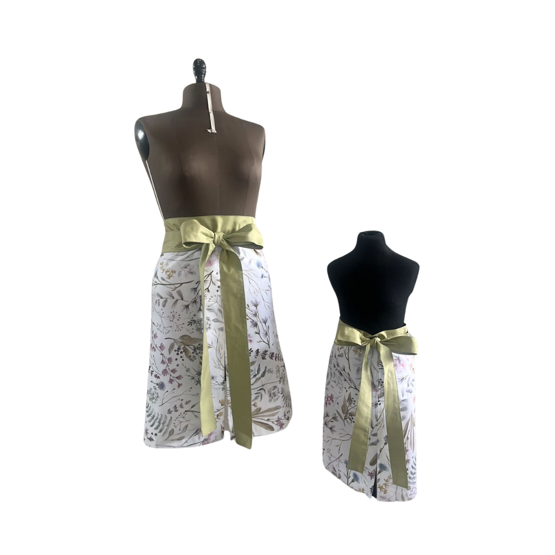 Mom and Daughter Apron Set